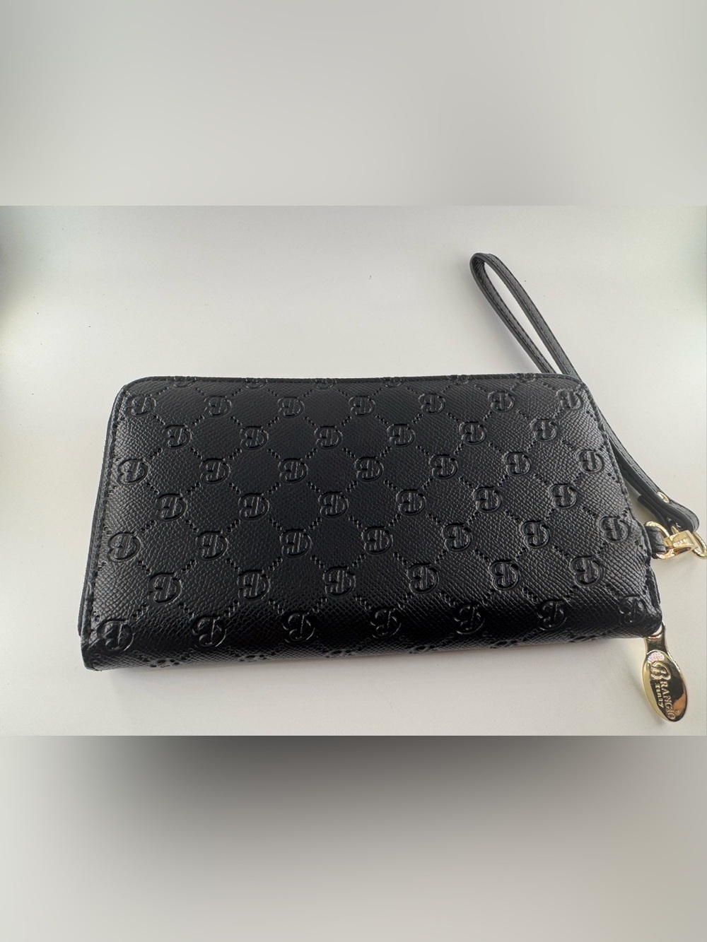 BRANGIO Italy WRISTLET WALLET
MILLIONAIRE VEGAN LEATHER CRYSTAL WRISTLET WALLET - Picture 4 of 12